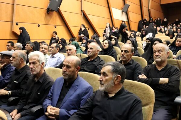 مراسم چهلم شهدای اقتدار در کوهدشت با حضور فرمانده سپاه حضرت ابوالفضل لرستان