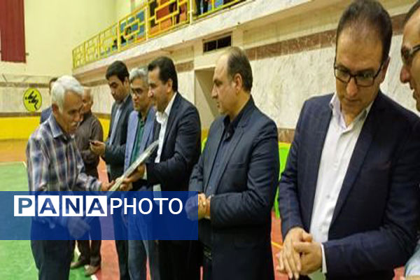 قهرمان مسابقات فوتسال فرهنگیان شهرستان دشتستان