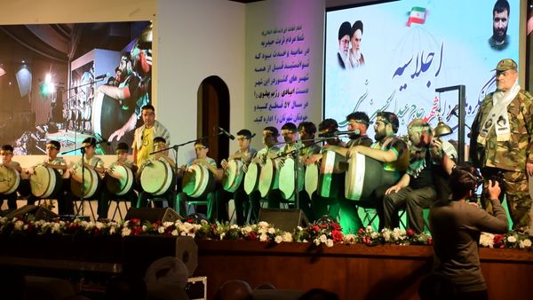 اجلاسیه کنگره ملی سردار شهید حاج عبدالحسین برونسی و ۲۱۶۶ شهید دیار پیشتازان انقلاب اسلامی 