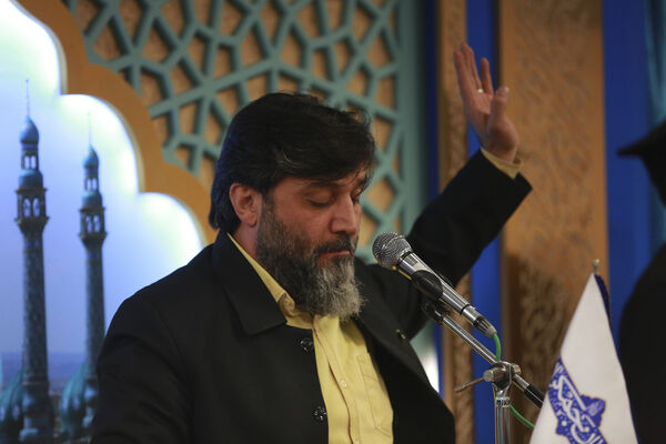 مراسم جشن ازدواج به‌مناسبت نیمه شعبان در مسجد جمکران