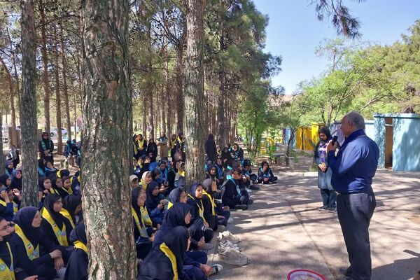اردوی پایانی پیشتازان دختر مقطع متوسطه ناحیه 4 شیراز 