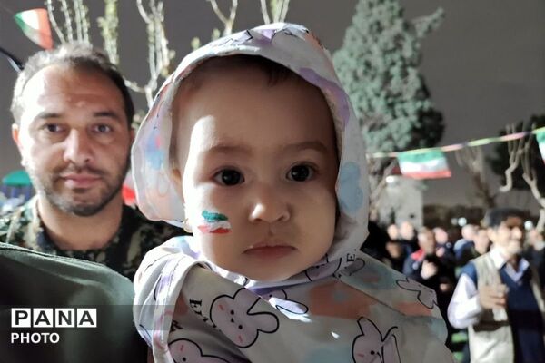 تجمع مردمی شهر صباشهر برای بیعت با رهبری 