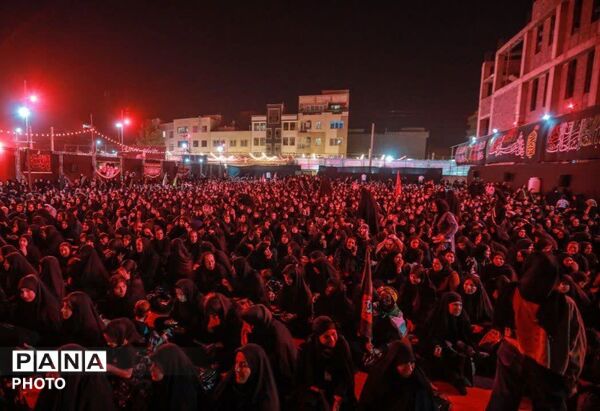 مراسم عزاداری رهبر شهید در شهر هشتگرد 