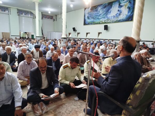 نماز باشکوه عید سعید قربان در شهرستان کاشمر 