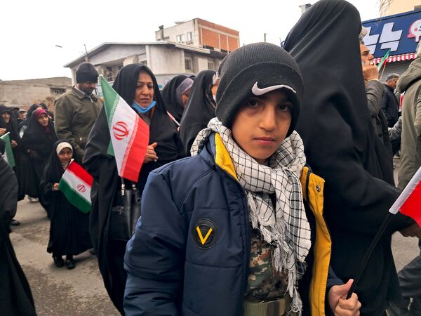 حماسه دهه نودی‌ها در راهپیمایی ۲۲ بهمن قائمشهر