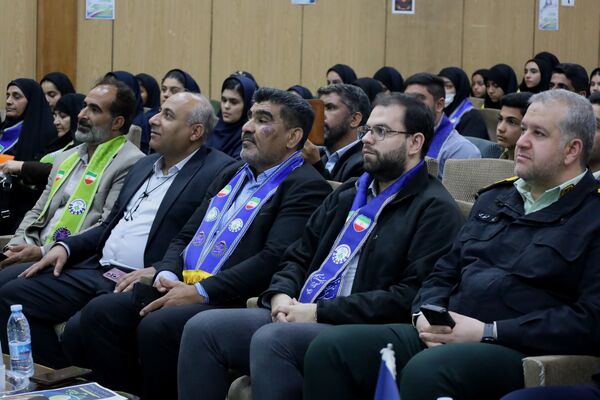  سیزدهمین دوره انتخابات شورای دانش‌آموزی در کرمان برگزار شد