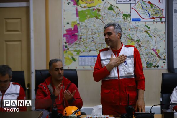 امدادگران؛ قهرمانان خاموش