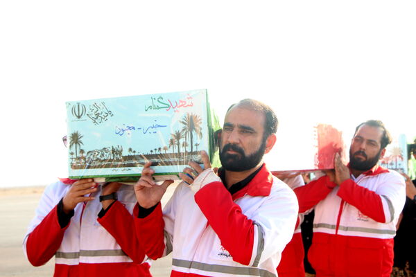 مراسم استقبال ار هفت شهید گمنام در یزد 