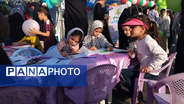 حضور پرشور محلاتی‌ها در غدیر حماسی