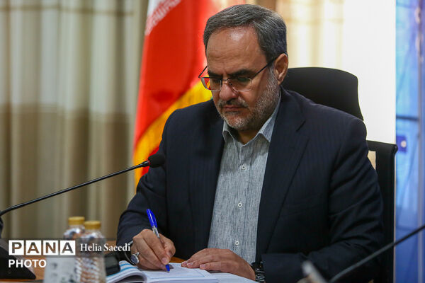 دومین روز از همایش روسای ادارات پشتیبانی و معاونان امور رفاهی ادارات آموزش و پرورش