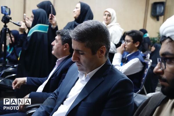 نقش‌آفرینی مناطق ۱۹گانه در افتتاحیه پایگاه‌های تابستانی دانش‌آموزان تهران