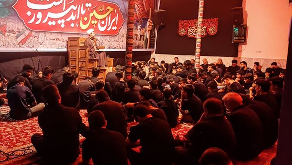 سوگواری شب چهارم محرم در مسجد امام حسین(ع) اسفراین 