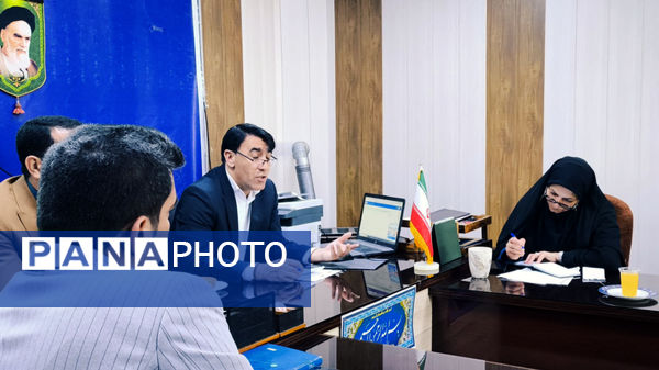 جلسه مدیران و راهبران آموزشی شهرستان مارگون 