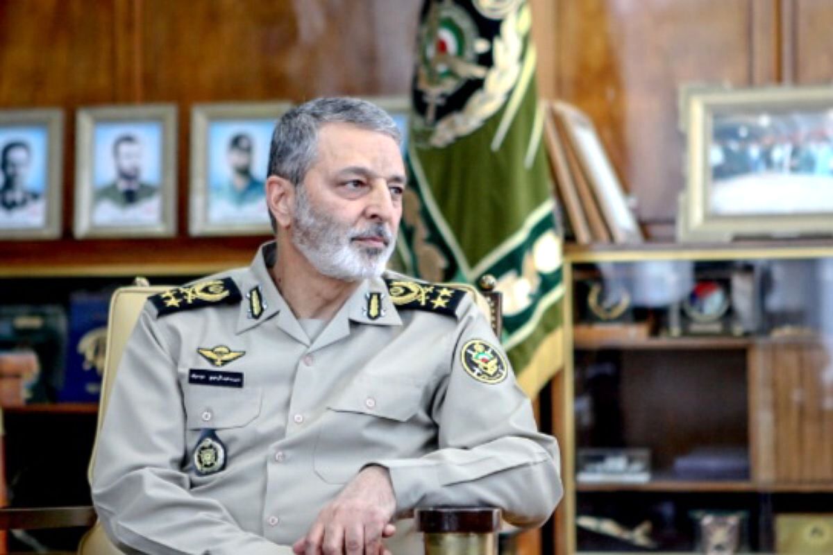 فرماندهی در تلاطم نبردها