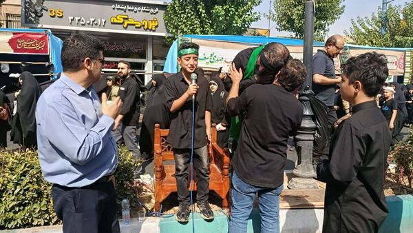 جا مانده‌ایم، اما بی‌خبر نه