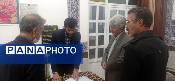 جلسه دیدار چهره به چهره والدین با دبیران در کاشمر