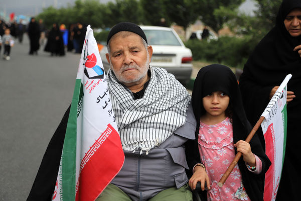 احساسات نوجوانان نسبت به رئیس جمهور شهید