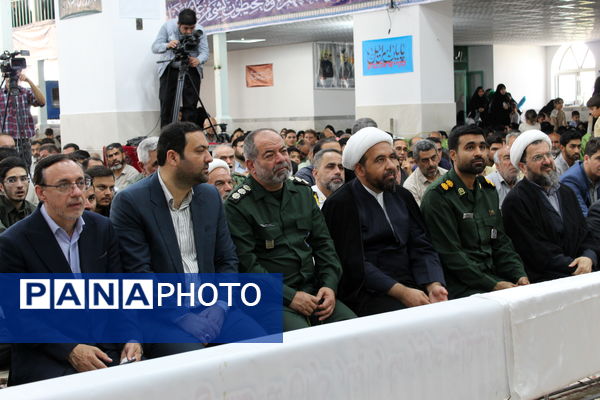 برگزاری سی و هفتمین یادواره شهدای شهر درق