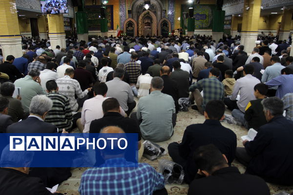 از شب قدر تا عرفه؛ نجواهای عاشقانه در حسینیه اعظم زنجان 