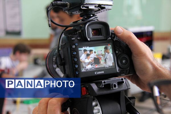 نمایش خلاقت و اندیشه‌های نو