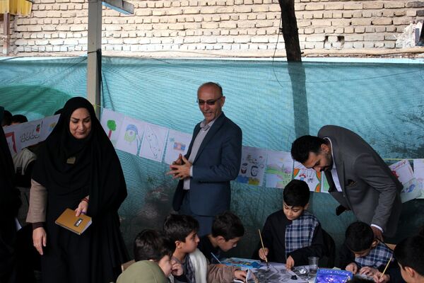  افتتاح جشنواره «امید فردا» در مدرسه شاهد ده دی ورامین