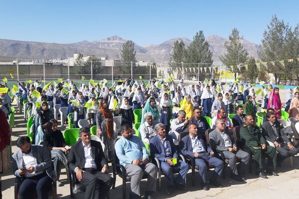 طلوع دانش در حاجی‌آباد لردگان؛ زنگ مهر، سرآغاز فصلی نو برای آینده‌سازان