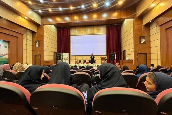 آیین باشکوه بازگشایی مدارس در سال تحصیلی ۱۴۰۵-۱۴۰۴ منطقه پردیس 