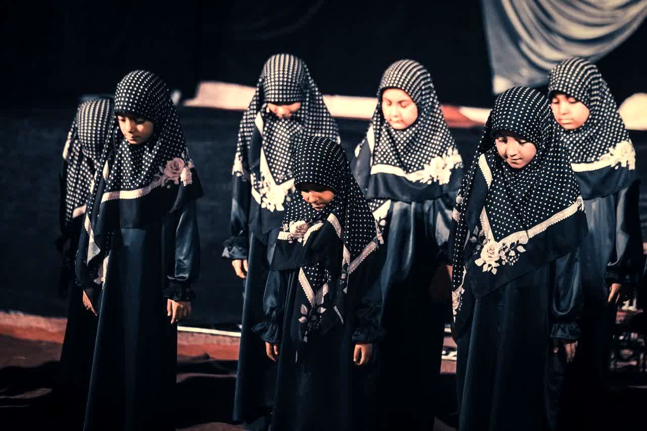 نمایش کاروان عاشقی در کرج 