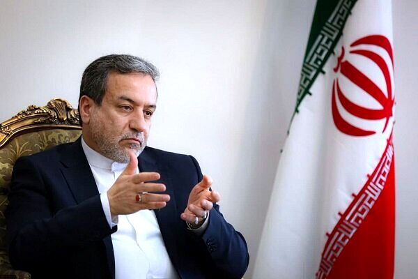 دیدار اعضای کمیسیون امنیت ملی با عراقچی
