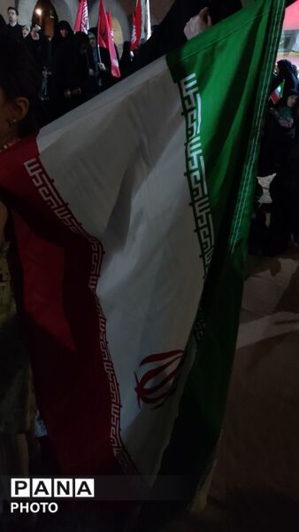 لبیک یا وطن در بلوار فضل نیشابور 