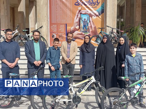 درخشش برگزیدگان پویش «یاریگران زندگی» در تهران