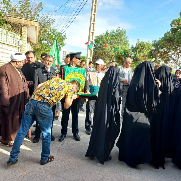 استقبال از خادمان حرم مطهر امام رضا (ع) در شهرستان فاروج 