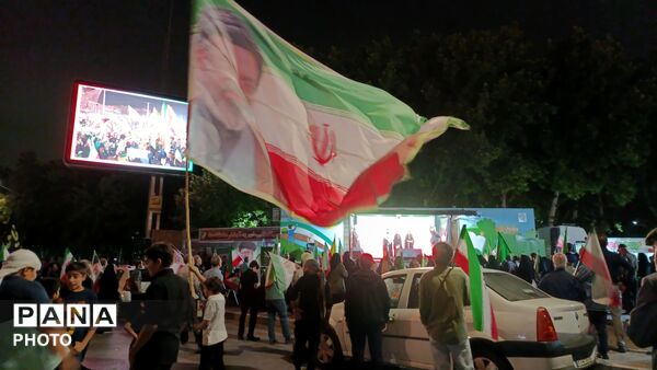 جریان زندگی در دل جنگ نظامی اقتصادی