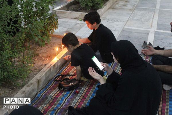 هم‌نوایی خانواده‌های شهدا با کاروان اسرای کربلا