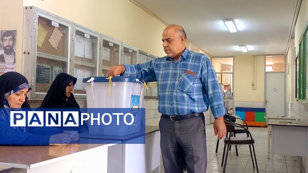 سربلندی مردم شهر اراک در انتخابات ریاست‌جمهوری