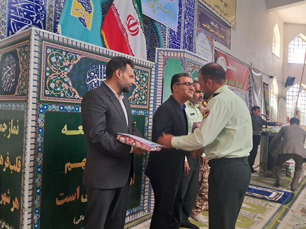 گرامیداشت سالروز اقامه اولین نمازجمعه کشور در آشخانه 
