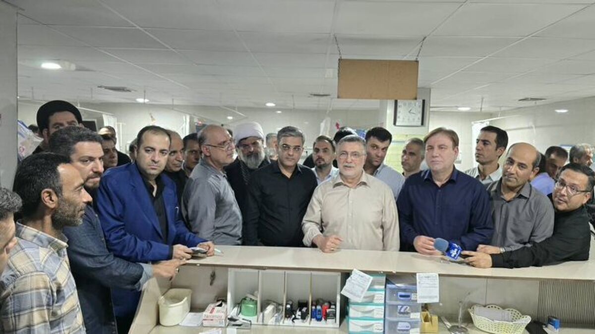 وزیر بهداشت: ظرفیت بیمارستان زینبیه خورموج به ۱۰۰ تخت افزایش می‌یابد