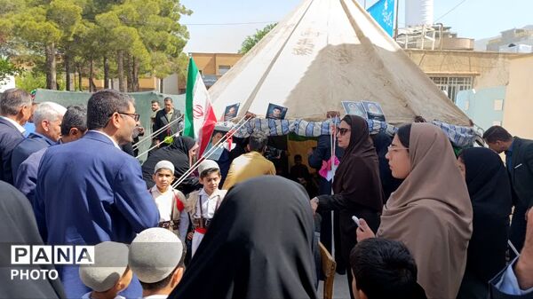 جشن روز معلم با حضور معاون پرورشی و فرهنگی وزیر آموزش و پرورش