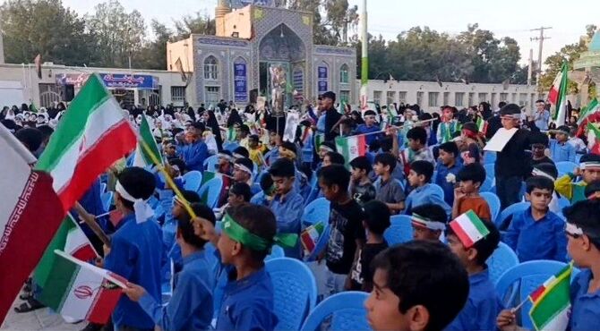 تجدید میثاق با امام شهید و بعیت کودکان رودانی با رهبر جدید انقلاب 