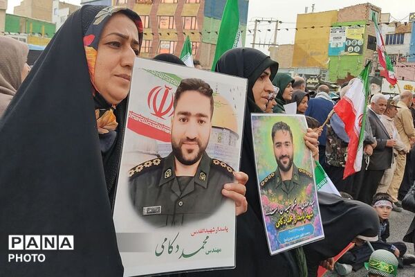 طنین لبیک به ایران امام‌رضایی؛ تجلی وحدت مدیران و بسیجیان در رزمایش بزرگ اقتدار