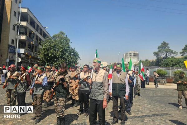 راهپیمایی جان‌فدایان ایران در شیراز - 2