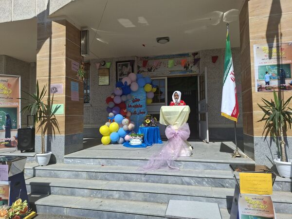جشن عاطفه‌ها در مدارس اهر