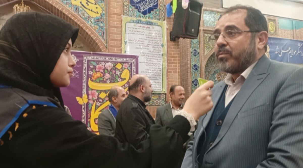 اعتکاف دانش‌آموزی بستر تقویت هویت دینی و همبستگی اجتماعی است