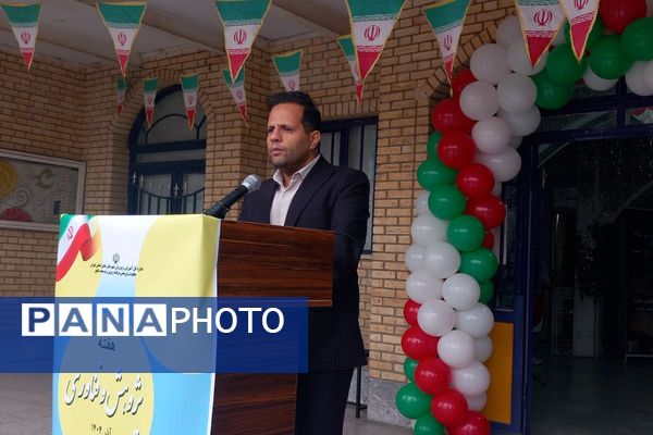 مدارس دخترانه ملارد میزبان رویدادهای علمی هفته پژوهش