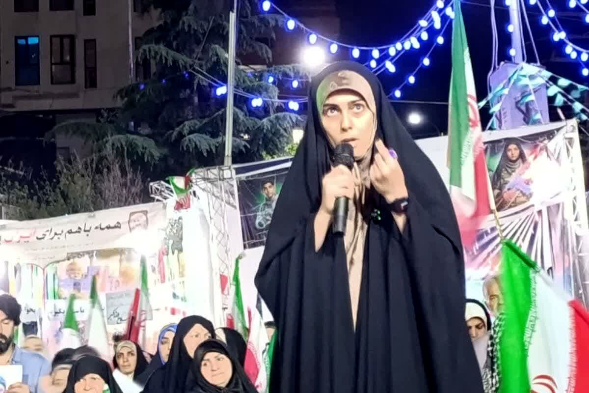 تریبون آزاد، جایی که مردم می‌توانند حرف دلشان را بزنند