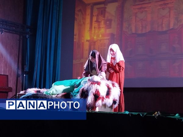 اجرای تئاتر سپیده در کانون فرهنگی و تربیتی رشد کرج