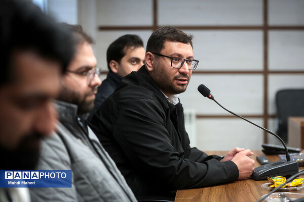 چهارمین نشست تخصصی هنر و اندیشه امیدا