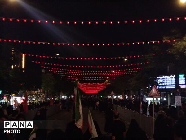 مشهد، روایت‌گر حماسه وفاداری؛ بدرقه باشکوه رهبر شهید ایران