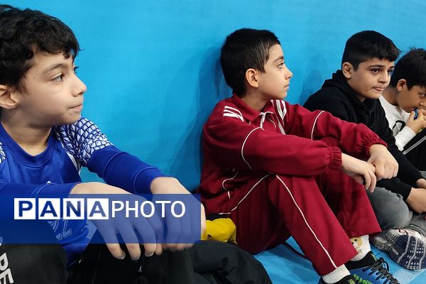 برگزاری مسابقات طناب زنی دانش‌آموزان ابتدایی پسر منطقه کهریزک