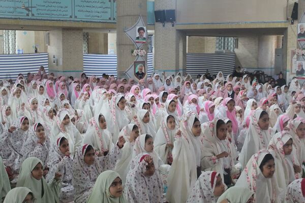 جشن تکلیف ۶۰۰ دختر کهنوجی  